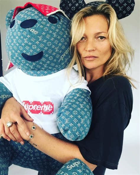 kate moss supreme louis vuitton